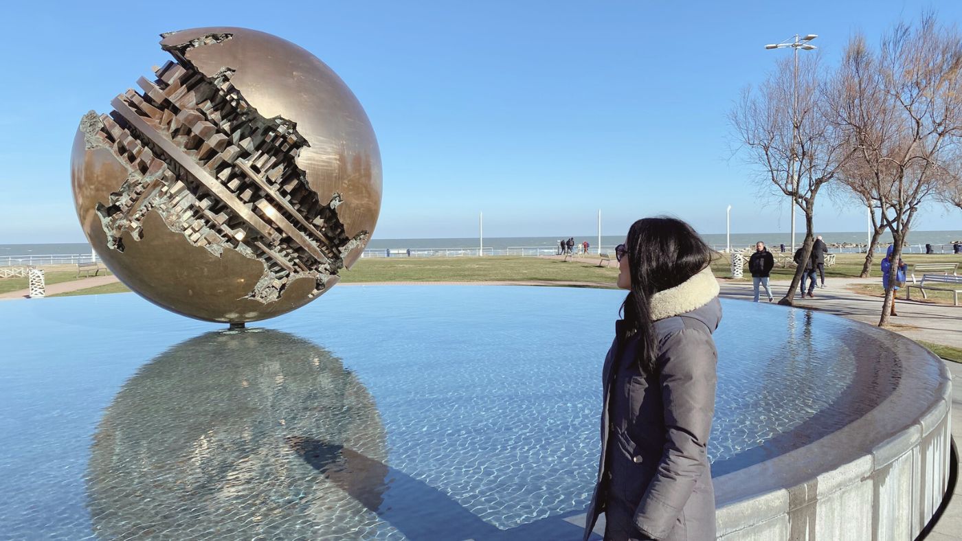 cosa vedere a pesaro-sfera-di-pomodoro