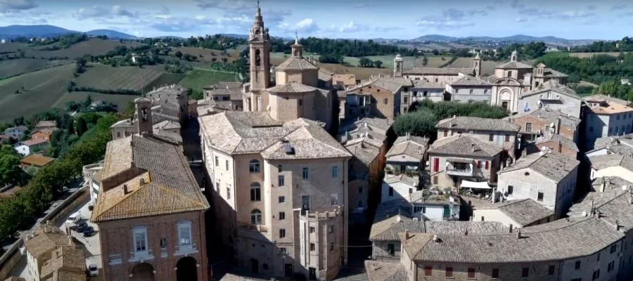 Corinaldo: Un Gioiello Marchigiano tra i Borghi più Belli d’Italia e Bandiera Arancione